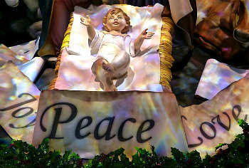 Christ in manger 