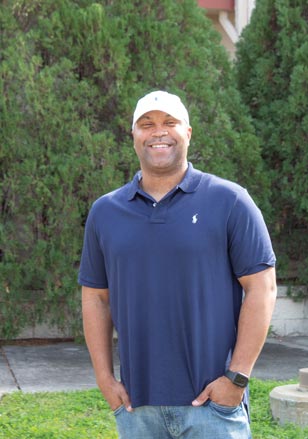 A photo of Cedric Parson, a Saint Leo University MacDill Education Center military student