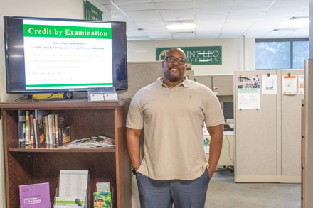 A photo of Lechard Jones, a Saint Leo University MacDill Education Center military student