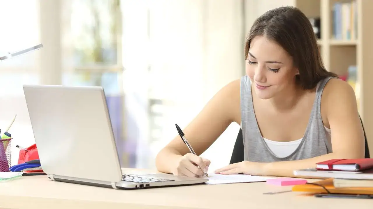 7 Easy Ways to Get Your Brain in Gear for Finals