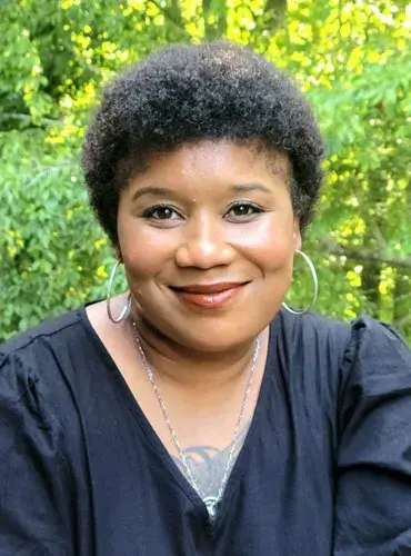 Creative Writing alumna, Tisha Arther