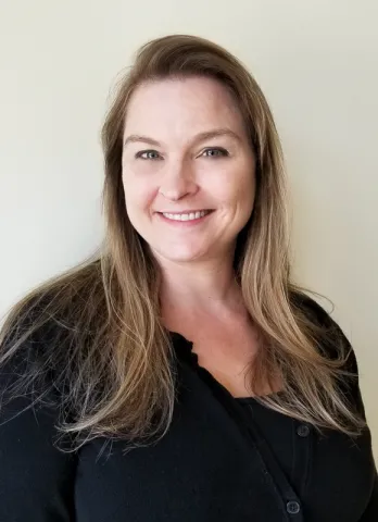A head shot of Christian ‘Christi’ Barton, a former board treasurer for Inspire to Rise, Inc. who still volunteers for the organization; she is one of four Saint Leo alumni who helped build this nonprofit in the Jacksonville, FL area
