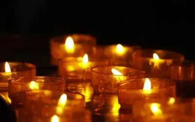 web-image-memorial-candles