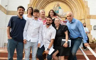 web-image-angel-limardo-with-family