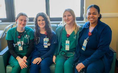 web-image-nursing-students-with-preceptors