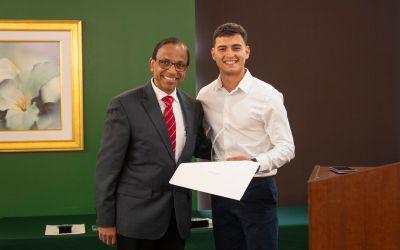 web-image-tomas-ossa-deans-award