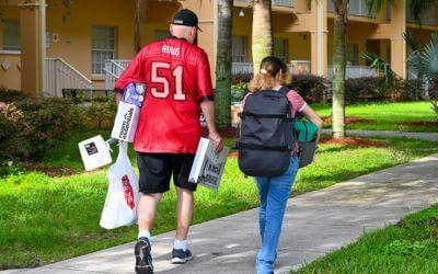 web-image-move-in