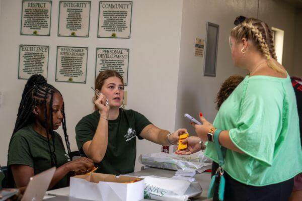 web-image-student-receives-keys