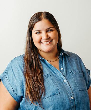 Alejandra Rincon Headshot 362x440